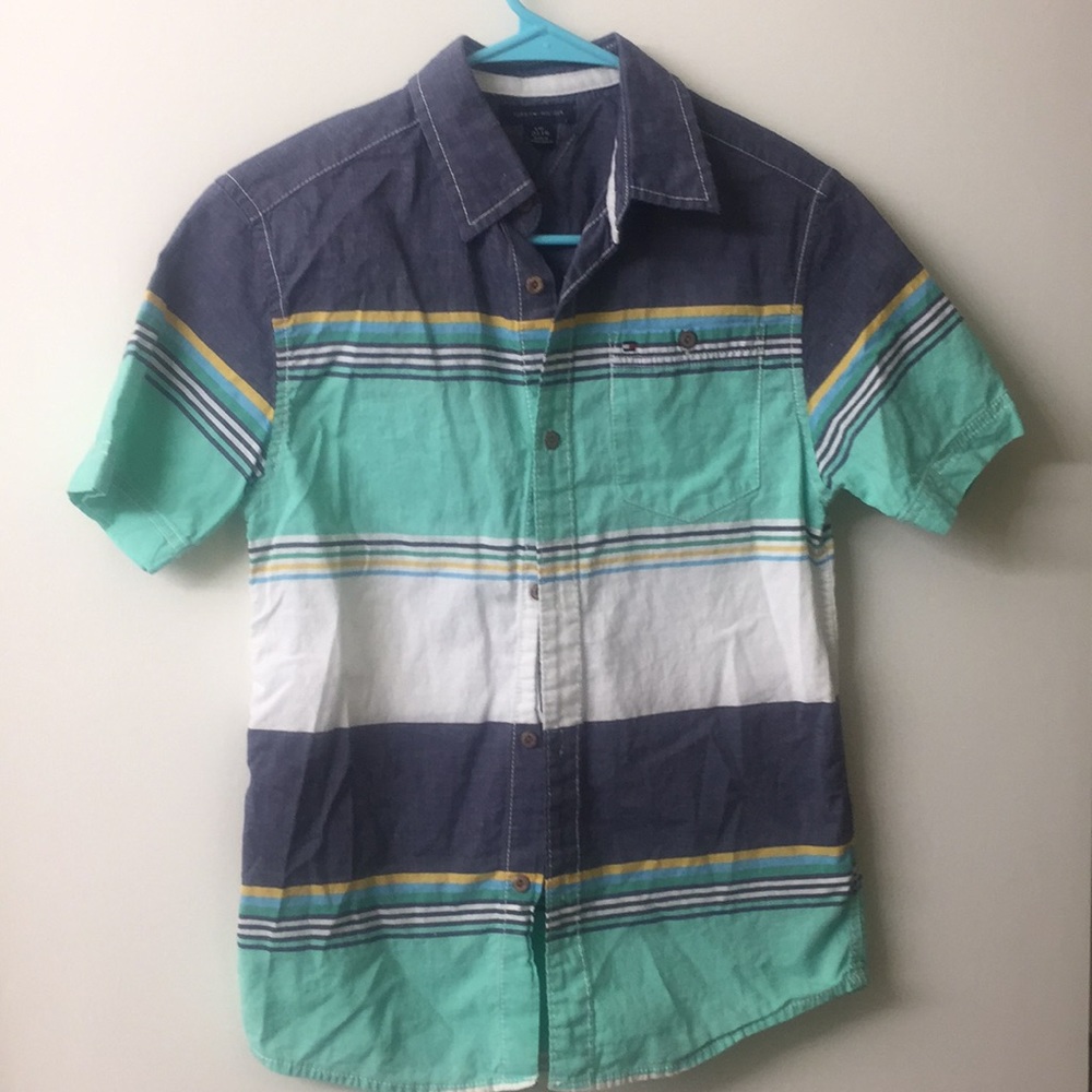 Tommy Hilfiger shirt sleeve button down